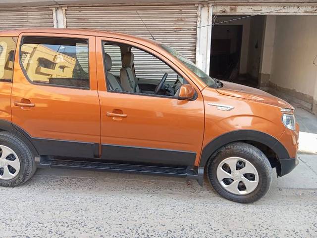 https://images10.gaadi.com/usedgaadi-sellcar/UsedCar/4e164266-e5db-4d9b-a880-929a05be1052/7167d38e-615c-4f67-a291-16391ec3773e.jpg?imwidth=6401