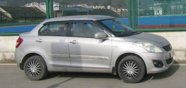 Second-hand 2012 Maruti Swift Dzire 1.2 Vxi BSIV for sale in Meerut-3