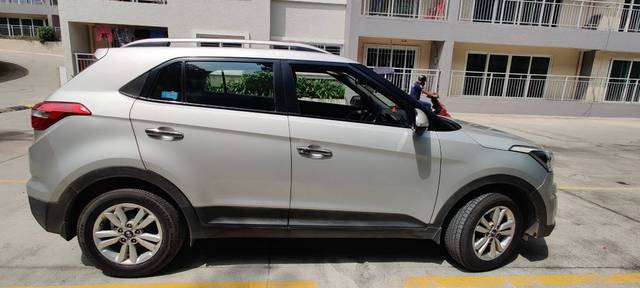 https://images10.gaadi.com/usedgaadi-sellcar/UsedCar/4e9df231-f986-4b40-85ee-78864d61d3d8/f26889ca-b8b8-4a5a-9440-2bcbad97f128.jpg?imwidth=6401