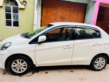 Honda Amaze VX i-DTEC Honda Amaze VX i-DTEC