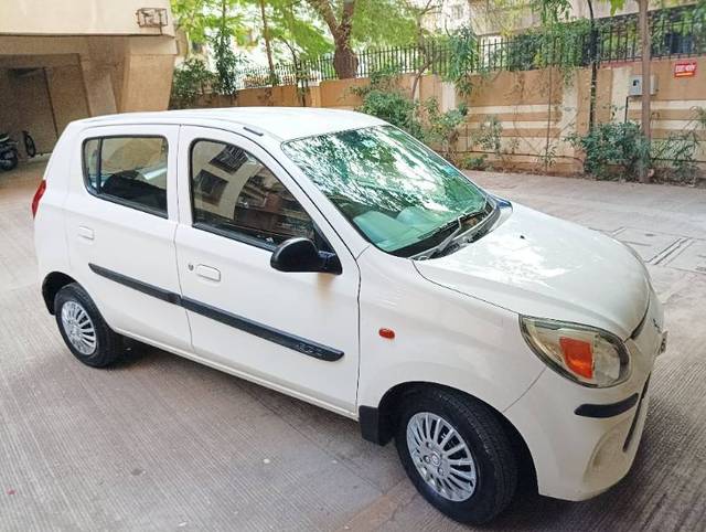 https://images10.gaadi.com/usedgaadi-sellcar/UsedCar/4f4e9bd4-0d89-48a8-bfe5-aa0528965791/16ce58d8-fc0f-4bd7-b841-8edfa4de6b11.jpg?imwidth=6400