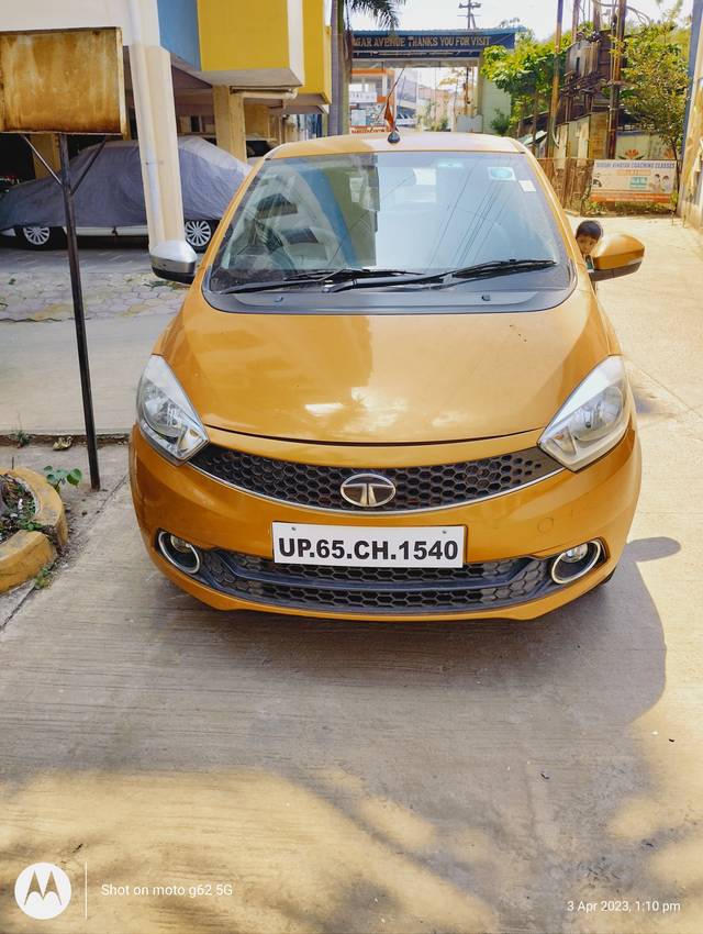 https://images10.gaadi.com/usedgaadi-sellcar/UsedCar/4f6905aa-1743-450d-b410-371913cdf45d/68497b23-d7c6-4bb7-86e8-aaa3d9819670.jpg?imwidth=6400
