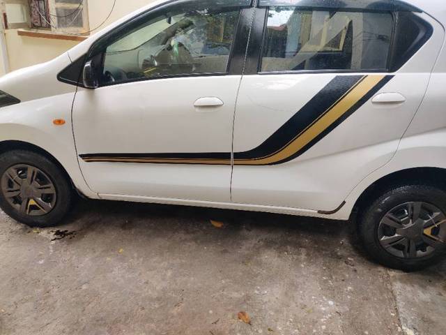 https://images10.gaadi.com/usedgaadi-sellcar/UsedCar/4fa5c941-5e72-4958-9902-9437626d3e08/b5879bb9-2eec-4683-afcc-c78fd9fe9b8a.jpg?imwidth=6402