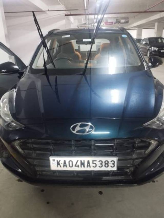 https://images10.gaadi.com/usedgaadi-sellcar/UsedCar/4fa7b0b2-a9cd-4e4b-ad52-2343717ae4cd/e28a1ae5-1d6a-43de-9cc5-77fcaf2fbb36.jpg?imwidth=6400