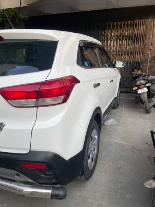 https://images10.gaadi.com/usedgaadi-sellcar/UsedCar/50a4e891-bee7-49d2-9ffb-3780a64c95a8/a02e3529-aa42-4e7e-8d6d-a1d816bba26a.jpeg?imwidth=6402