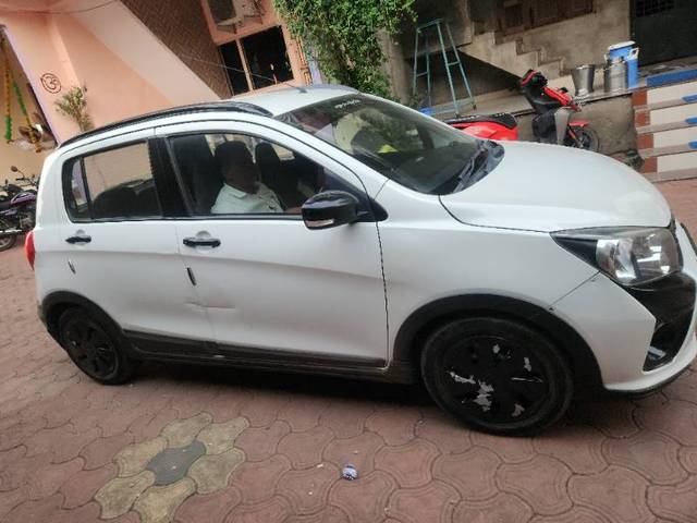 https://images10.gaadi.com/usedgaadi-sellcar/UsedCar/50bc0f07-4279-4653-9553-7178e3f25927/eb7c9f52-6711-4f42-bba4-b8a8ab202a7c.jpg?imwidth=6401