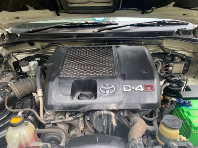 https://images10.gaadi.com/usedgaadi-sellcar/UsedCar/51963ec1-a0de-43b0-be1d-bbe0a46d7840/85729dbd-af54-4152-9aa2-37ba6d161902.jpeg?imwidth=6402