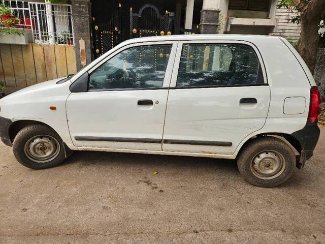 https://images10.gaadi.com/usedgaadi-sellcar/UsedCar/51acb2a8-a7c6-4849-a21e-c707401a32c7/9bd0025b-8ce3-439c-b087-aa19c5c09489.jpg?imwidth=6402