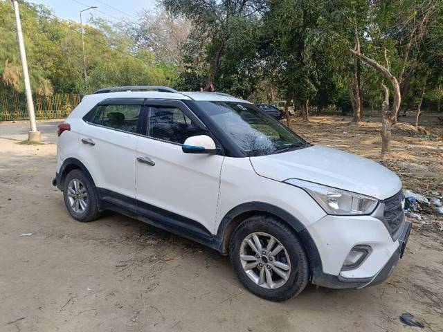 https://images10.gaadi.com/usedgaadi-sellcar/UsedCar/51be2777-5e73-494c-b6cf-2ce1be8aeaf5/ab6d7085-35ca-4d04-afd7-405d5abfbc8f.jpg?imwidth=6400