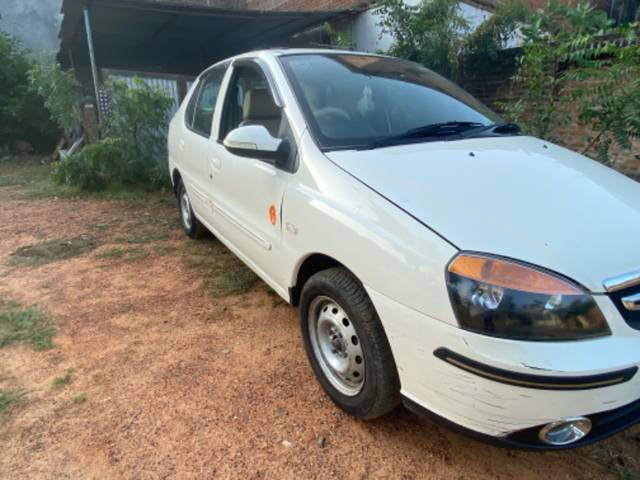 https://images10.gaadi.com/usedgaadi-sellcar/UsedCar/51e0110b-6e74-4dfe-8975-efcf73f4a66a/b5cb2889-137d-4e20-8521-2afdfcf47412.jpeg?imwidth=6400