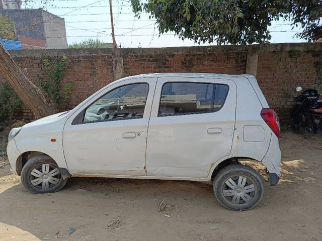 https://images10.gaadi.com/usedgaadi-sellcar/UsedCar/5247b5a0-d6b5-481c-bbae-eb4c95b622f9/00f019b9-1c1b-4ed9-99ed-7e29bb678907.jpg?imwidth=6402