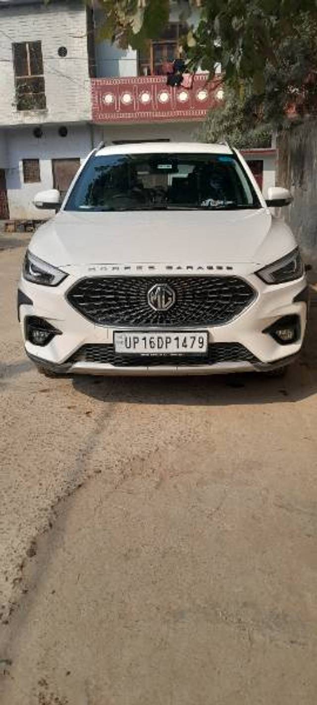 https://images10.gaadi.com/usedgaadi-sellcar/UsedCar/52c55fb5-d93f-43be-90f8-1179153b99ff/365283c8-e3b9-4890-9706-825b7654b914.jpg?imwidth=6402