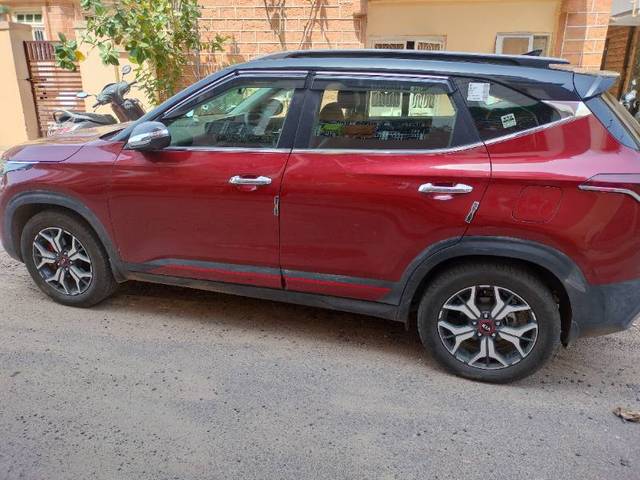 https://images10.gaadi.com/usedgaadi-sellcar/UsedCar/52f7afdd-9508-4fa6-a87d-e9d4df1e2b7e/5d09026c-4a3f-47d1-bca7-e80bfd497fef.jpg?imwidth=6402