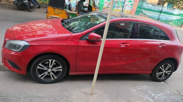 https://images10.gaadi.com/usedgaadi-sellcar/UsedCar/53091e5a-899b-4e73-82ec-dd125e27fe69/e73d201e-ea70-405c-ada1-ff45af29b234.jpeg?imwidth=6400