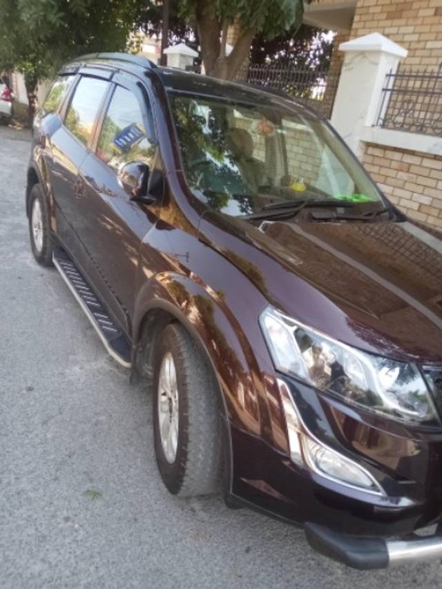 https://images10.gaadi.com/usedgaadi-sellcar/UsedCar/530d1300-d0e8-4654-8247-7dd885f901ac/cba597ba-50a9-4eb0-9621-05a450229b27.jpeg?imwidth=6400