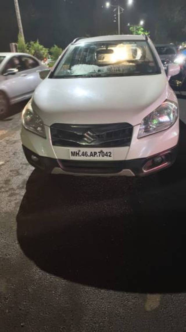 https://images10.gaadi.com/usedgaadi-sellcar/UsedCar/538c4ba5-2068-46bb-83bb-5527bc915897/0b32961f-43b3-45d0-9f8e-617c8dc9fb2f.jpg?imwidth=6400