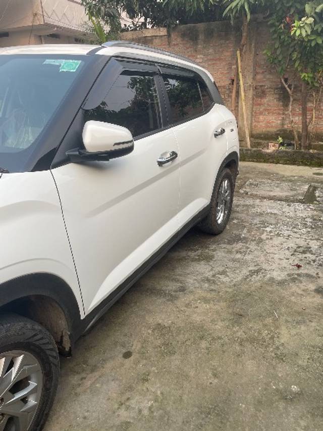 https://images10.gaadi.com/usedgaadi-sellcar/UsedCar/53c3da65-faee-4424-be91-631feeda50d8/18e299fd-2914-4451-9b49-f16a91ed5af7.jpg?imwidth=6402