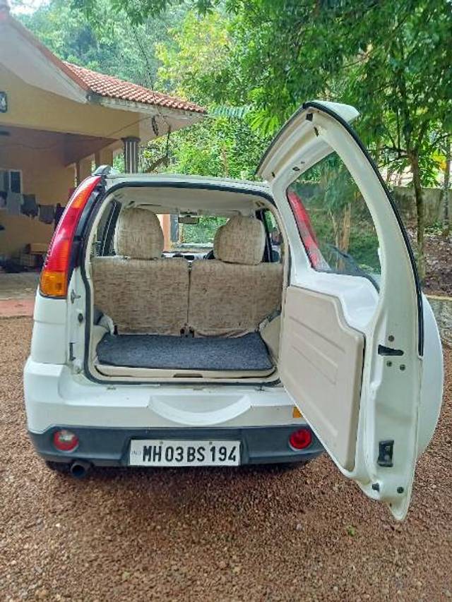 https://images10.gaadi.com/usedgaadi-sellcar/UsedCar/53d2aa31-d849-4e95-a196-5c2b0584d11e/89631b91-116b-4643-b0c7-c1a2cce4b0fa.jpg?imwidth=6402