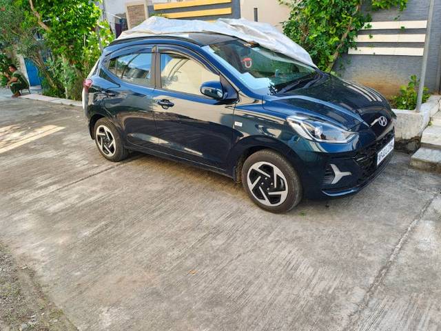 https://images10.gaadi.com/usedgaadi-sellcar/UsedCar/5430bcd3-2348-42ca-84e6-5e394f8632c0/08c9c4a7-9593-4c20-819b-98aef9f5dc14.jpg?imwidth=6401