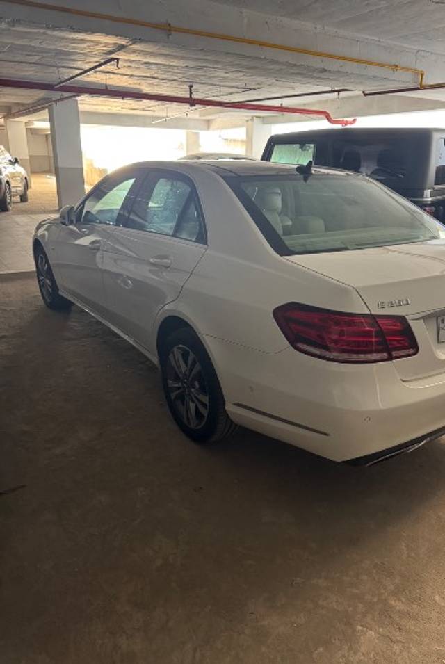https://images10.gaadi.com/usedgaadi-sellcar/UsedCar/544a2f25-564f-4d5f-8b72-c048f6d31f1f/ac506a6c-cea6-4d09-959e-4627927d4851.jpeg?imwidth=6401