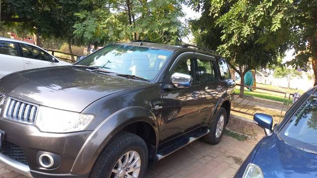 https://images10.gaadi.com/usedgaadi-sellcar/UsedCar/548e1024-2421-4c14-9fe1-dbe2beea8ecd/6a4fb770-c270-458e-8622-367d6d3a179c.jpeg?imwidth=6402