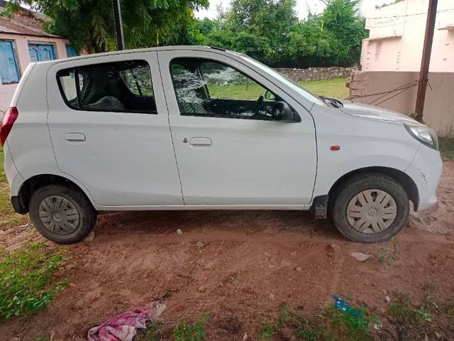 https://images10.gaadi.com/usedgaadi-sellcar/UsedCar/54a276ec-b89a-40e6-89be-ea1f4e544065/b2306a63-b313-4671-9fca-3329edcc6ce0.jpg?imwidth=6401