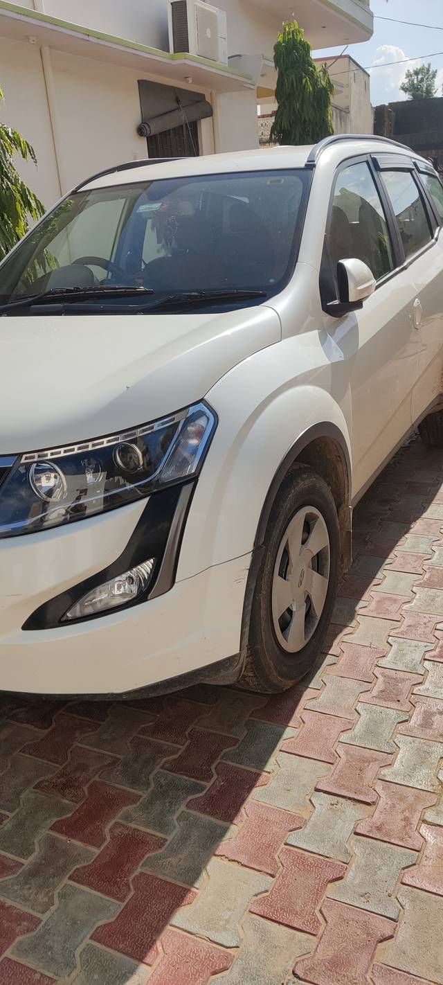 https://images10.gaadi.com/usedgaadi-sellcar/UsedCar/54a4cf25-4562-4ab0-9a99-d93b022099db/3834a829-0587-4c4b-b08d-504207f96579.jpg?imwidth=6400