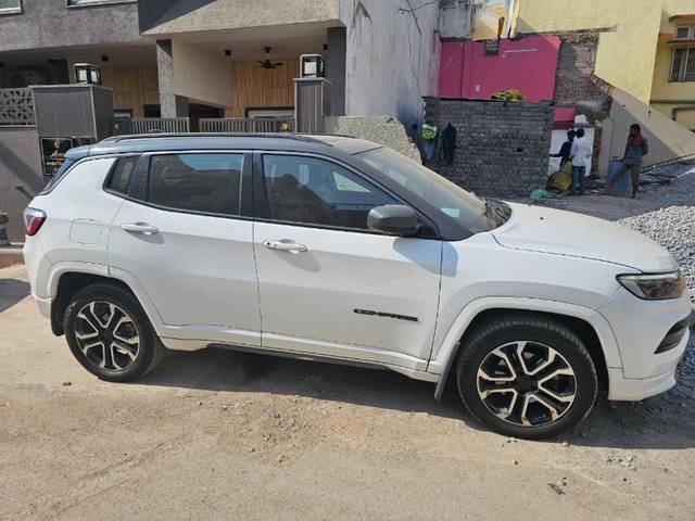 https://images10.gaadi.com/usedgaadi-sellcar/UsedCar/54df7f5d-109a-4648-88eb-9b10b398105b/37ffefb1-903f-41bc-9db1-2279389261d1.jpeg?imwidth=6401