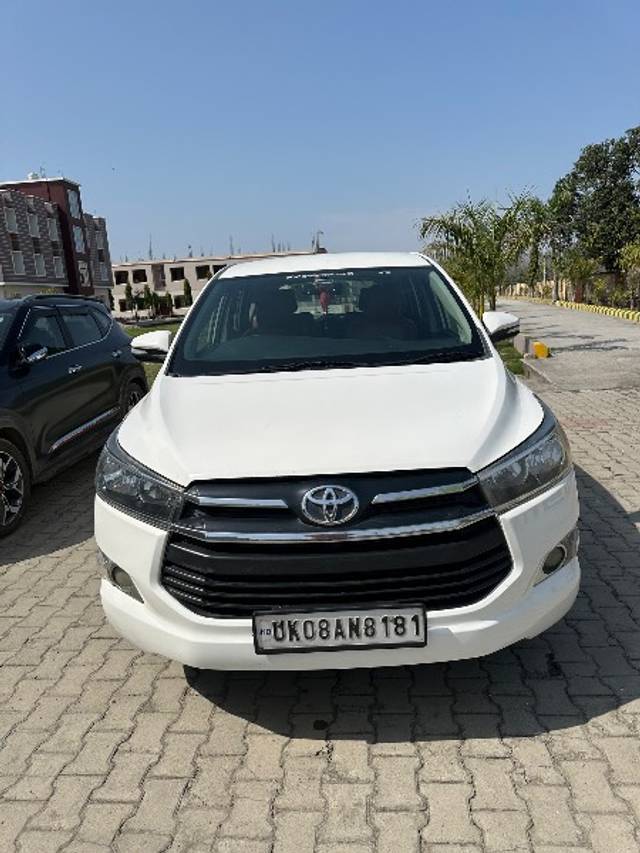 https://images10.gaadi.com/usedgaadi-sellcar/UsedCar/54f5cd27-e68c-41d2-9db4-b896ca422c62/7470aa7e-ea9b-4abe-a30c-f656e8a25667.jpeg?imwidth=6400