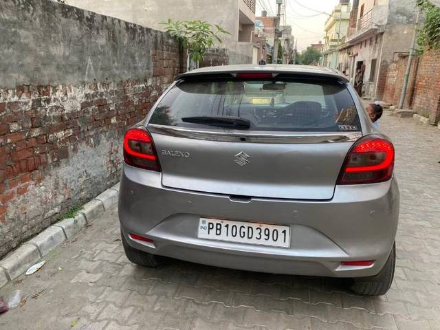 https://images10.gaadi.com/usedgaadi-sellcar/UsedCar/54fdca70-515d-4e84-8283-de87f22726a5/03714986-8ff8-46ed-a627-ad49779ae871.jpg?imwidth=6402