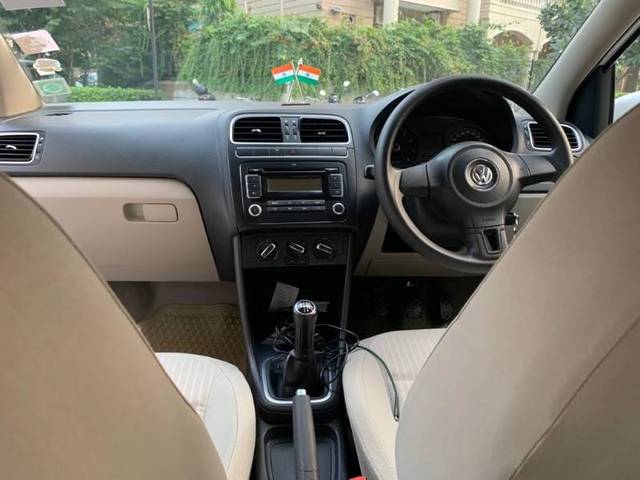 https://images10.gaadi.com/usedgaadi-sellcar/UsedCar/55196829-fd90-4ae2-ac37-7579f726439d/165f548b-0b62-4bca-a182-be367b70c1fb.jpg?imwidth=6402