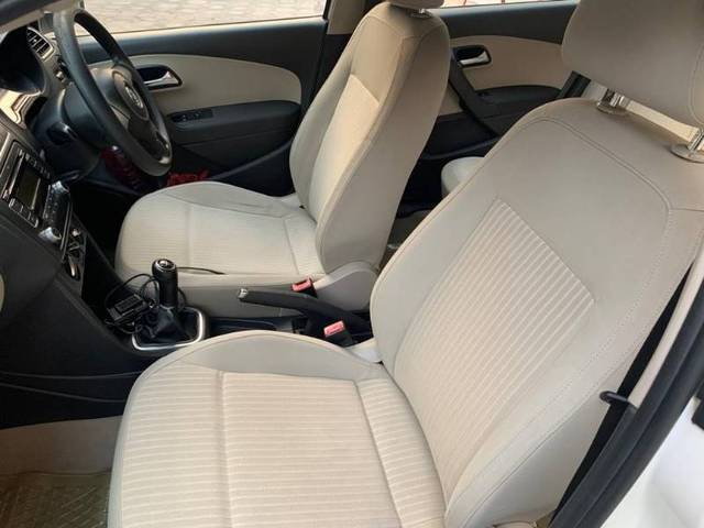 https://images10.gaadi.com/usedgaadi-sellcar/UsedCar/55196829-fd90-4ae2-ac37-7579f726439d/e8427291-d594-4acf-b6a0-1b7c9ff42459.jpg?imwidth=6401