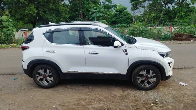 https://images10.gaadi.com/usedgaadi-sellcar/UsedCar/5586c91c-30fa-43e3-a963-365c18000adc/56bd2379-66d6-4605-aff8-e8447e0ec628.jpg?imwidth=6401