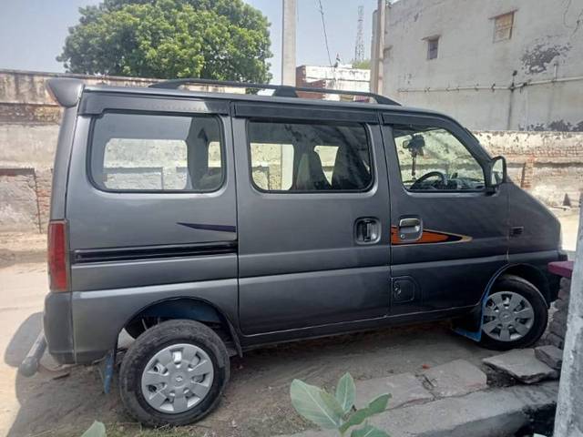 https://images10.gaadi.com/usedgaadi-sellcar/UsedCar/55d8959c-1563-4161-bc50-d25b901ec4b8/b831a6a1-3288-4819-874a-250552c42e27.jpg?imwidth=6401