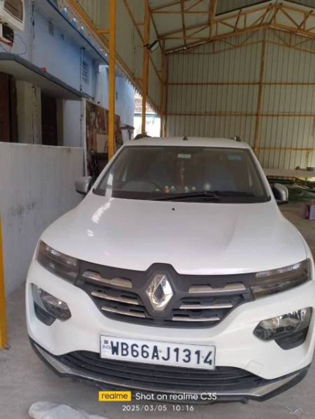 https://images10.gaadi.com/usedgaadi-sellcar/UsedCar/561f29f8-380e-45fe-baaa-2fc4c2ec966c/f89a0df3-2b10-448f-9848-efc202ce2642.jpg?imwidth=6400