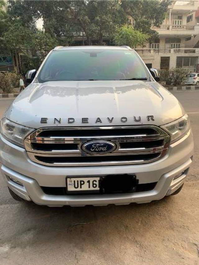 https://images10.gaadi.com/usedgaadi-sellcar/UsedCar/566f34a0-0fd0-4685-a8d4-c26ad115aaeb/fd45fea1-5a1d-48b8-bbe5-185b983cfd79.jpg?imwidth=6400