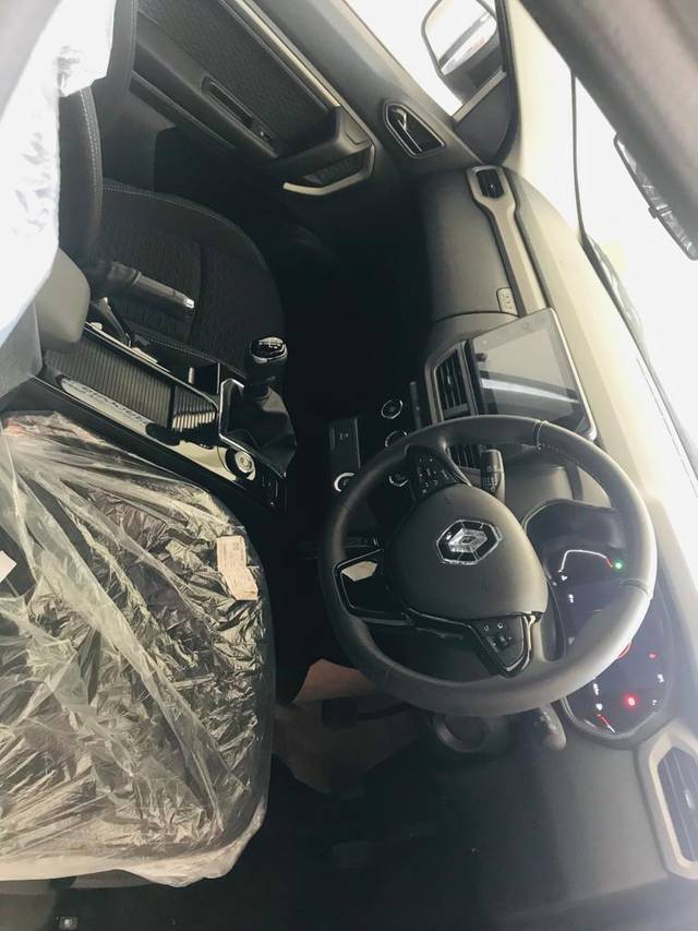 https://images10.gaadi.com/usedgaadi-sellcar/UsedCar/56961fe6-35bf-48e0-b8a7-dfad85597140/743a3b3a-fb7f-4ac7-a486-a03e7a1c014c.jpeg?imwidth=6402