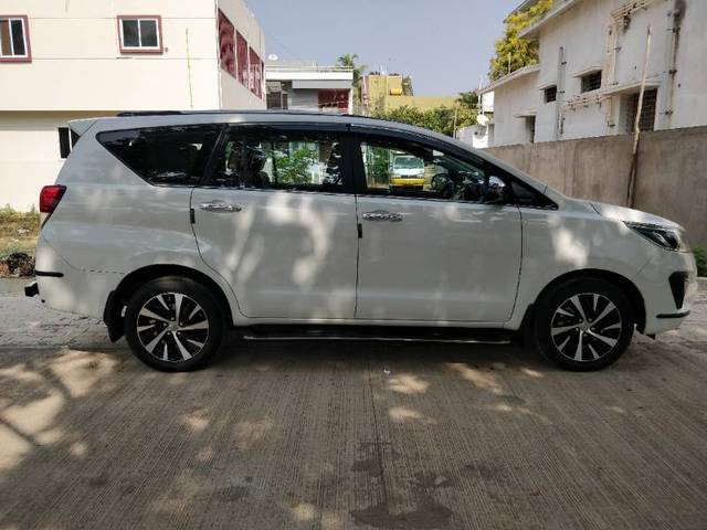 https://images10.gaadi.com/usedgaadi-sellcar/UsedCar/56ab28e2-16d4-47f0-a160-5d9562ceb404/117409fd-e0b9-4cc3-ba29-89c647bd1dd0.jpg?imwidth=6401