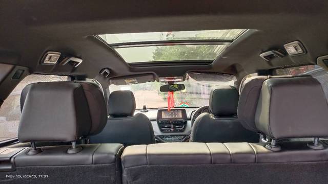 https://images10.gaadi.com/usedgaadi-sellcar/UsedCar/56c3d558-d6f1-4eac-8aa9-17714a3d3185/e7a79c73-9aca-4248-83fe-d0900f72dff5.jpg?imwidth=6402