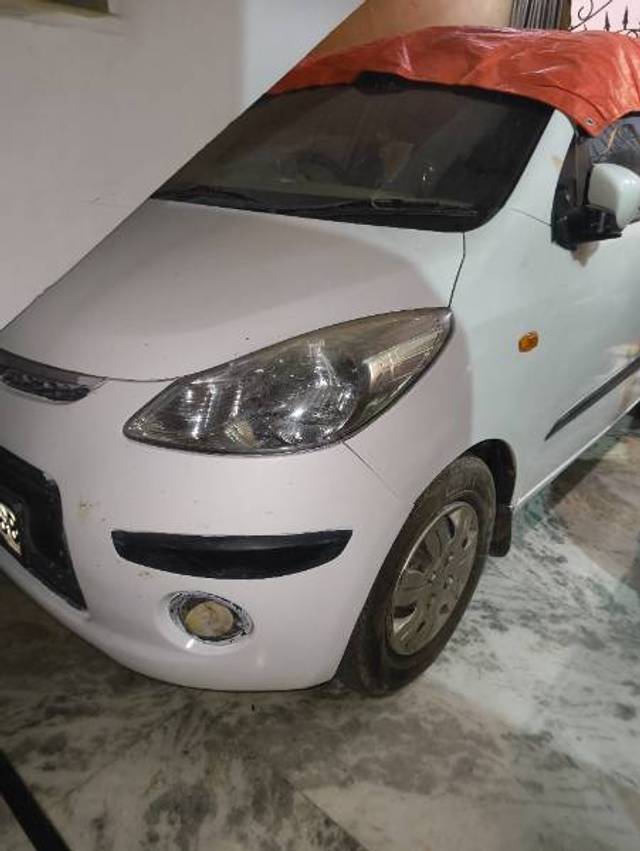 https://images10.gaadi.com/usedgaadi-sellcar/UsedCar/570e9ae4-e539-4fbc-853d-3f72487cd22c/7426efa3-a543-46ae-be39-b4d5b40ca959.jpg?imwidth=6400