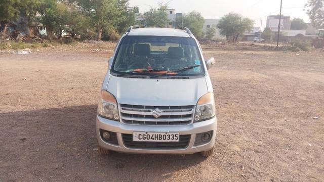 https://images10.gaadi.com/usedgaadi-sellcar/UsedCar/5722714e-9fa8-450a-ae43-34f10bb97127/a75fc35d-ec75-48b7-85ef-367e69a095b6.jpg?imwidth=6400