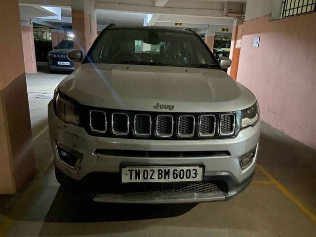 https://images10.gaadi.com/usedgaadi-sellcar/UsedCar/57930cca-c315-4335-a12d-5e900ede159b/31b6597b-a702-48e8-8f9b-d31897c2c480.jpeg?imwidth=6400
