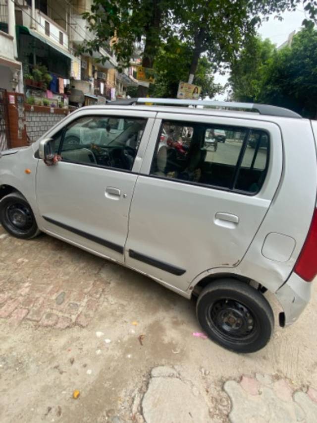 https://images10.gaadi.com/usedgaadi-sellcar/UsedCar/57aa3a2a-5d01-4040-8b73-f6bbb7210b74/d4113ec4-a82f-4c2c-8007-286be033061c.jpeg?imwidth=6401