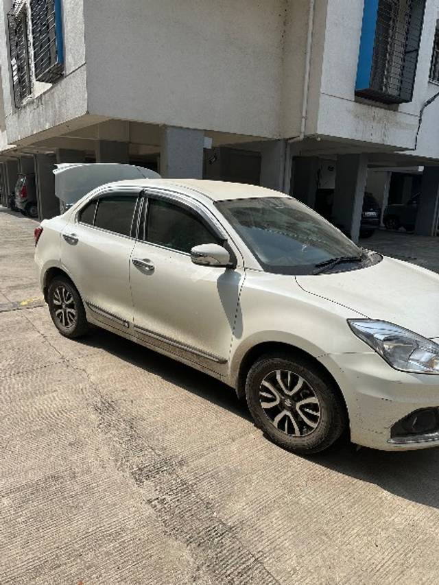 https://images10.gaadi.com/usedgaadi-sellcar/UsedCar/58382908-5442-474f-9f67-e10e68a49bba/e9c7777d-34d6-46f7-8a88-6adabd0ce093.jpg?imwidth=6400