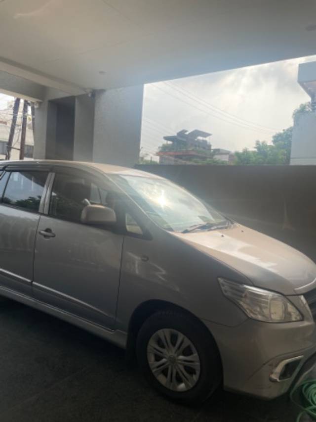 https://images10.gaadi.com/usedgaadi-sellcar/UsedCar/5869ca60-d02b-45a5-b7f1-a1be231cf505/1c02290f-deb4-4034-8733-df76d935880c.jpeg?imwidth=6400