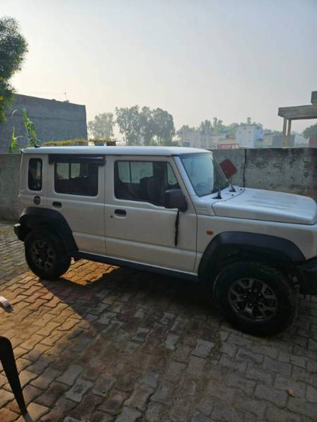 https://images10.gaadi.com/usedgaadi-sellcar/UsedCar/58752eca-e4fb-434b-b8d9-f60407cf0396/0637b369-fb4a-4a3f-b615-f513563bbbcb.jpeg?imwidth=6401