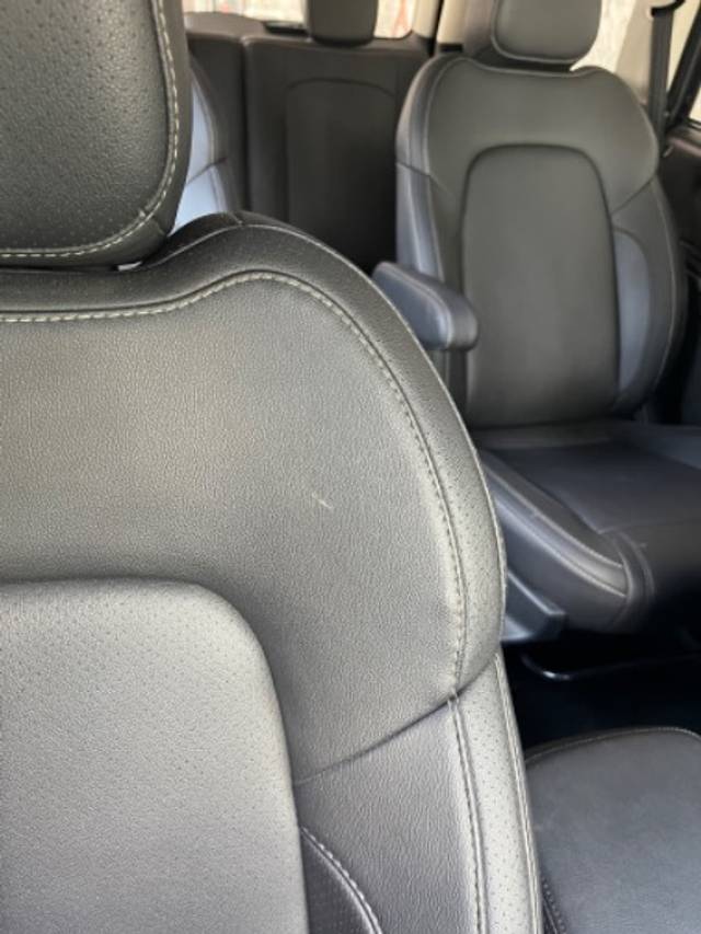 https://images10.gaadi.com/usedgaadi-sellcar/UsedCar/588c3c09-e6eb-45e2-907c-945376623938/3618a431-0284-400f-9426-99959ba12fba.jpeg?imwidth=6402
