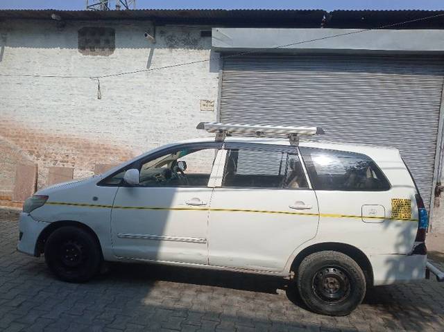 https://images10.gaadi.com/usedgaadi-sellcar/UsedCar/58b66528-ae26-4ea9-b375-9055df4b6136/a006ace5-74ab-444b-90ef-08ae1cc6c23d.jpg?imwidth=6401