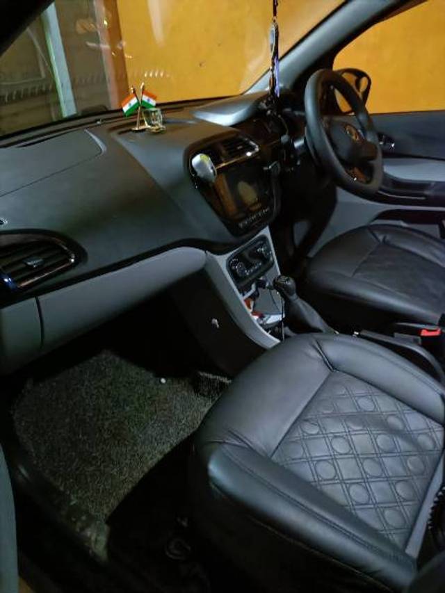 https://images10.gaadi.com/usedgaadi-sellcar/UsedCar/58ea89c0-1534-41c6-b467-fc6fe821b766/f53e1c42-0ca1-4392-aee5-28136e9eb2ac.jpg?imwidth=6402