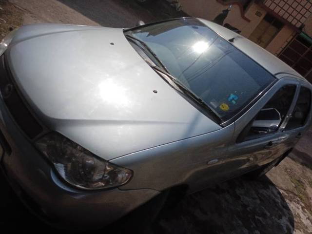 https://images10.gaadi.com/usedgaadi-sellcar/UsedCar/5a70e113-06fd-49e2-b840-68602f9d89c8/90ceae06-0f40-4dbf-bafe-b47894e30cce.jpg?imwidth=6402